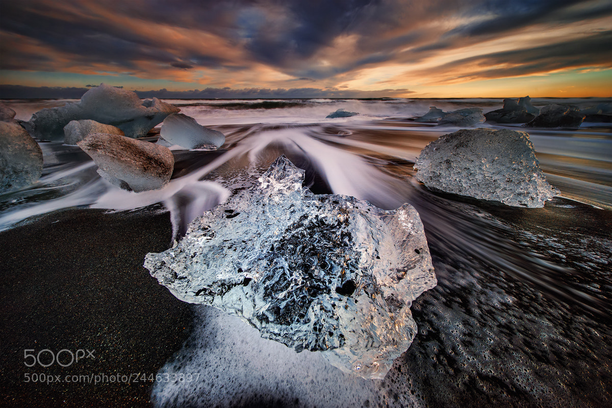 Sony a7R sample photo. Black beach icebergs photography