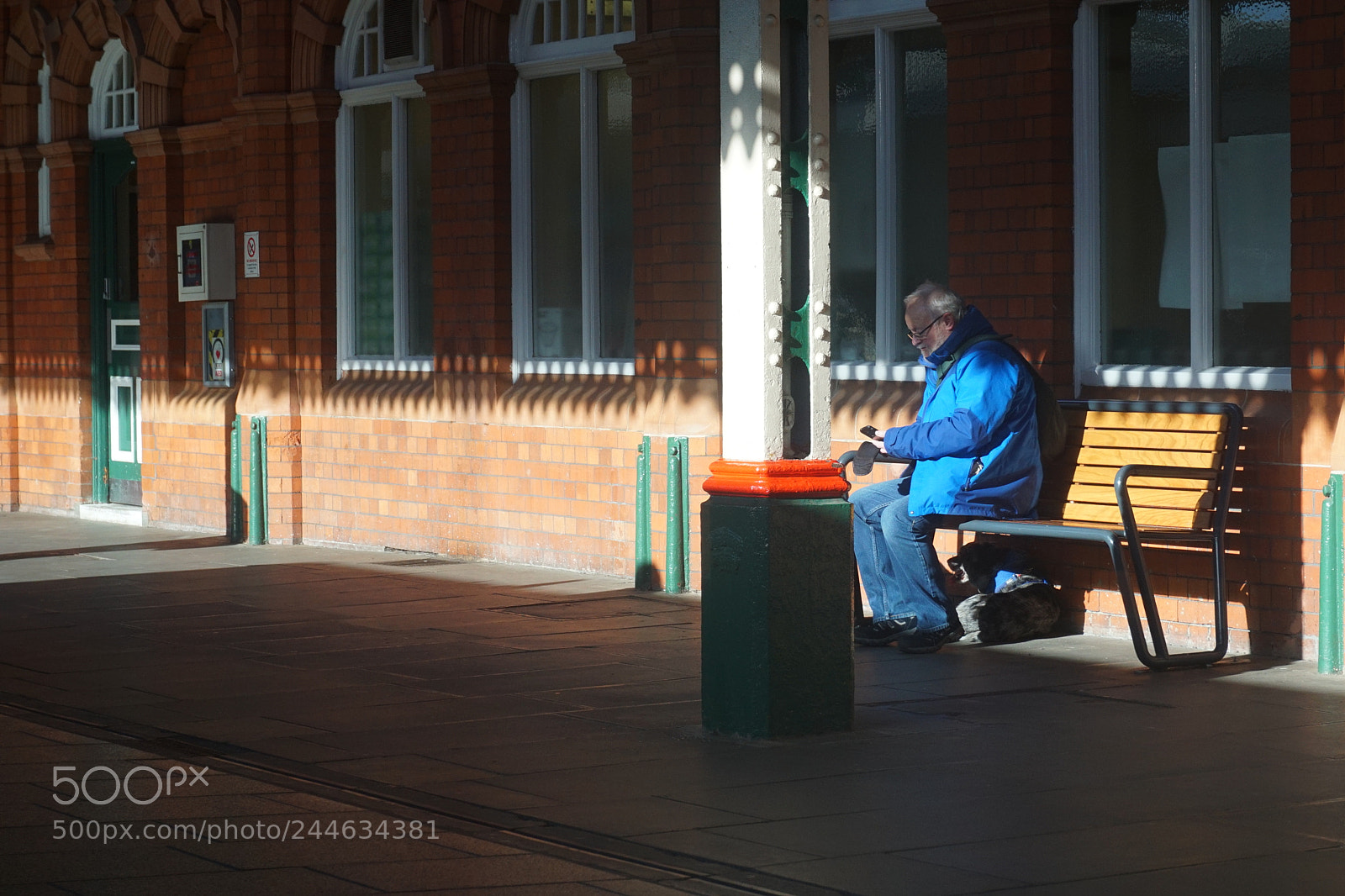 Sony a5100 sample photo. Nottingham railway station photography