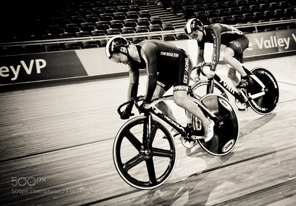 Sony a7R II sample photo. Track sprinters photography