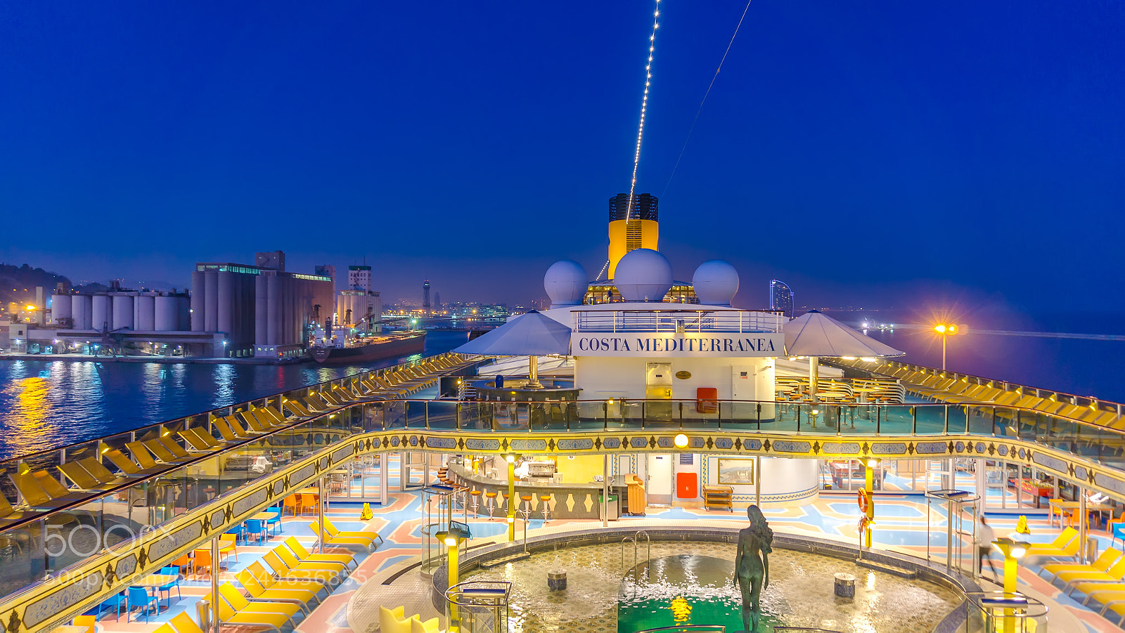 Sony Alpha NEX-3N sample photo. Cruising photography