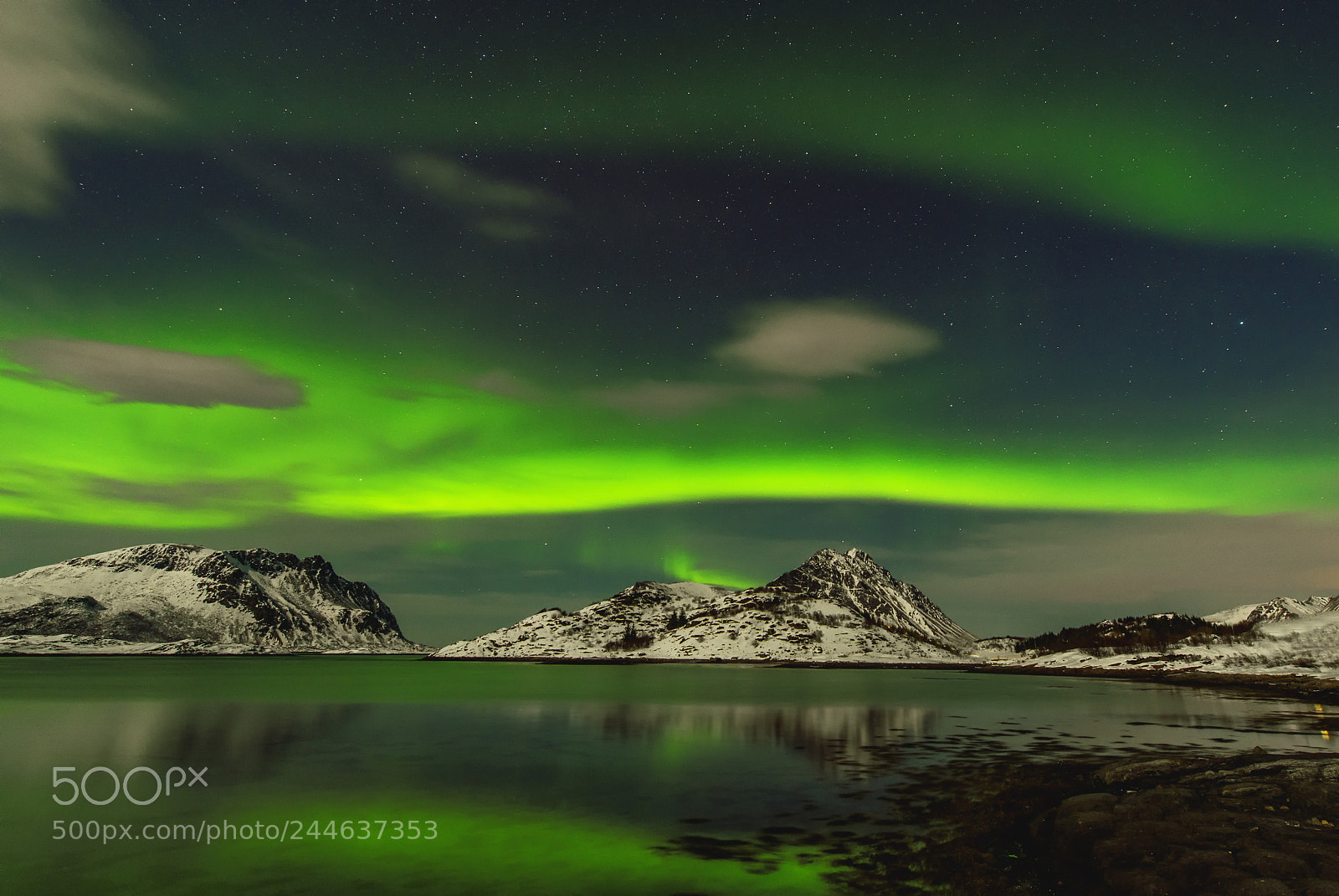 Nikon D800 sample photo. Aurora boeralis with some photography