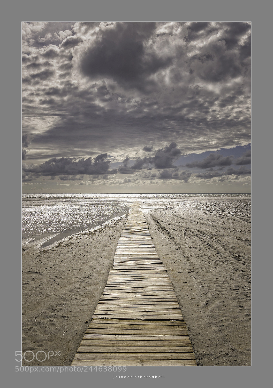 Sony a7R II sample photo. To the sea... photography
