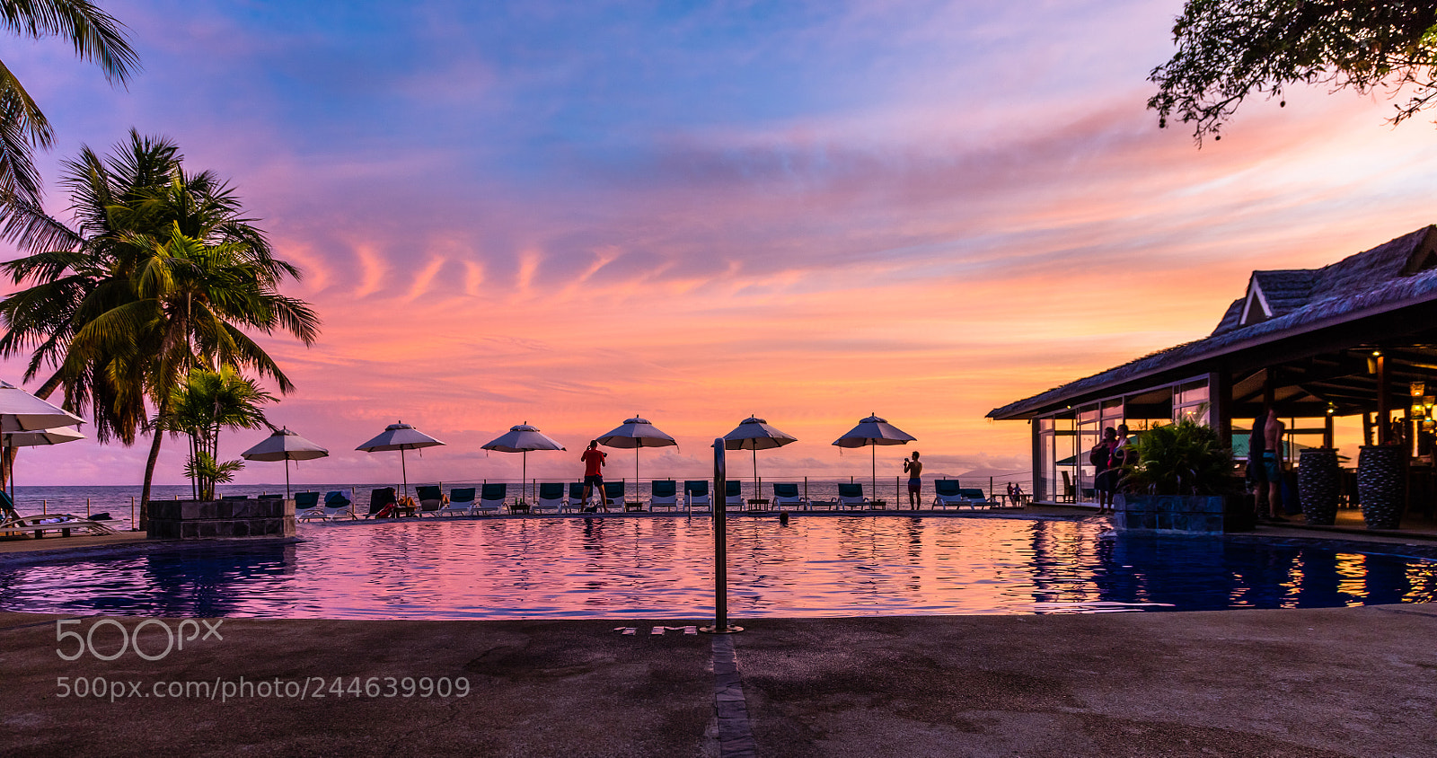 Canon EOS 5DS R sample photo. Crepuscule dans l'anse de photography