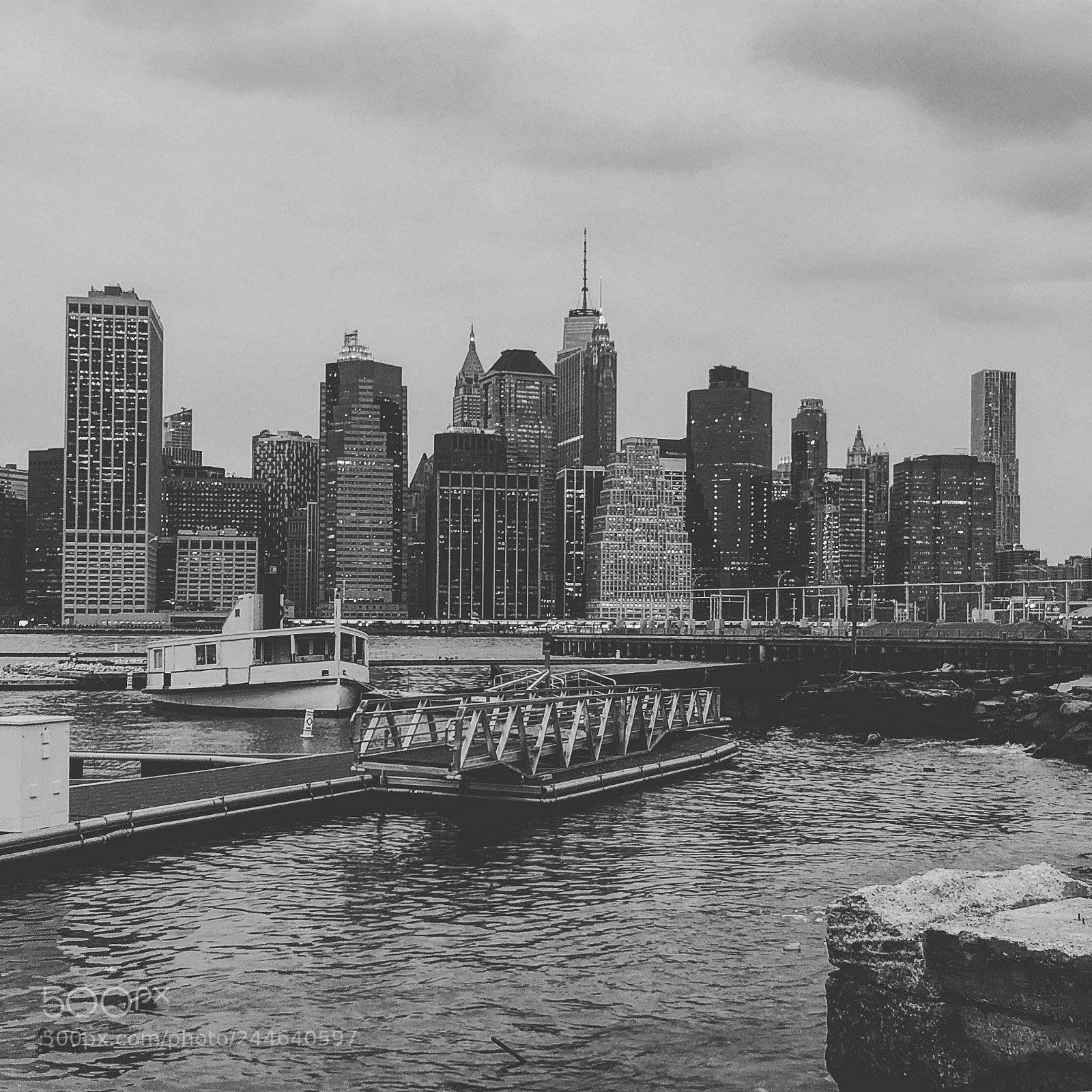 Apple iPhone 8 sample photo. Manhattan, brooklyn view photography