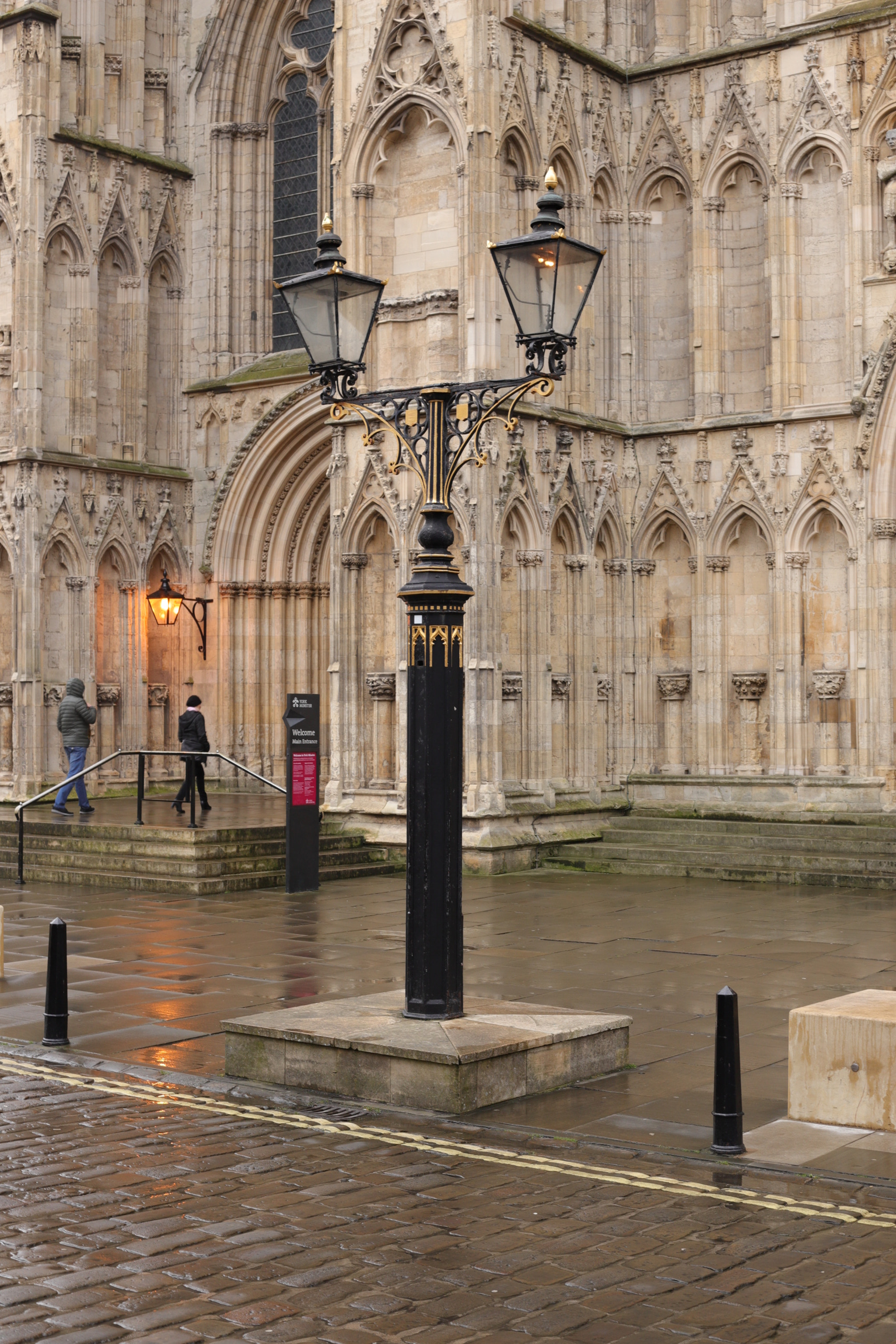 Canon EF 50mm F1.4 USM sample photo. York minster photography