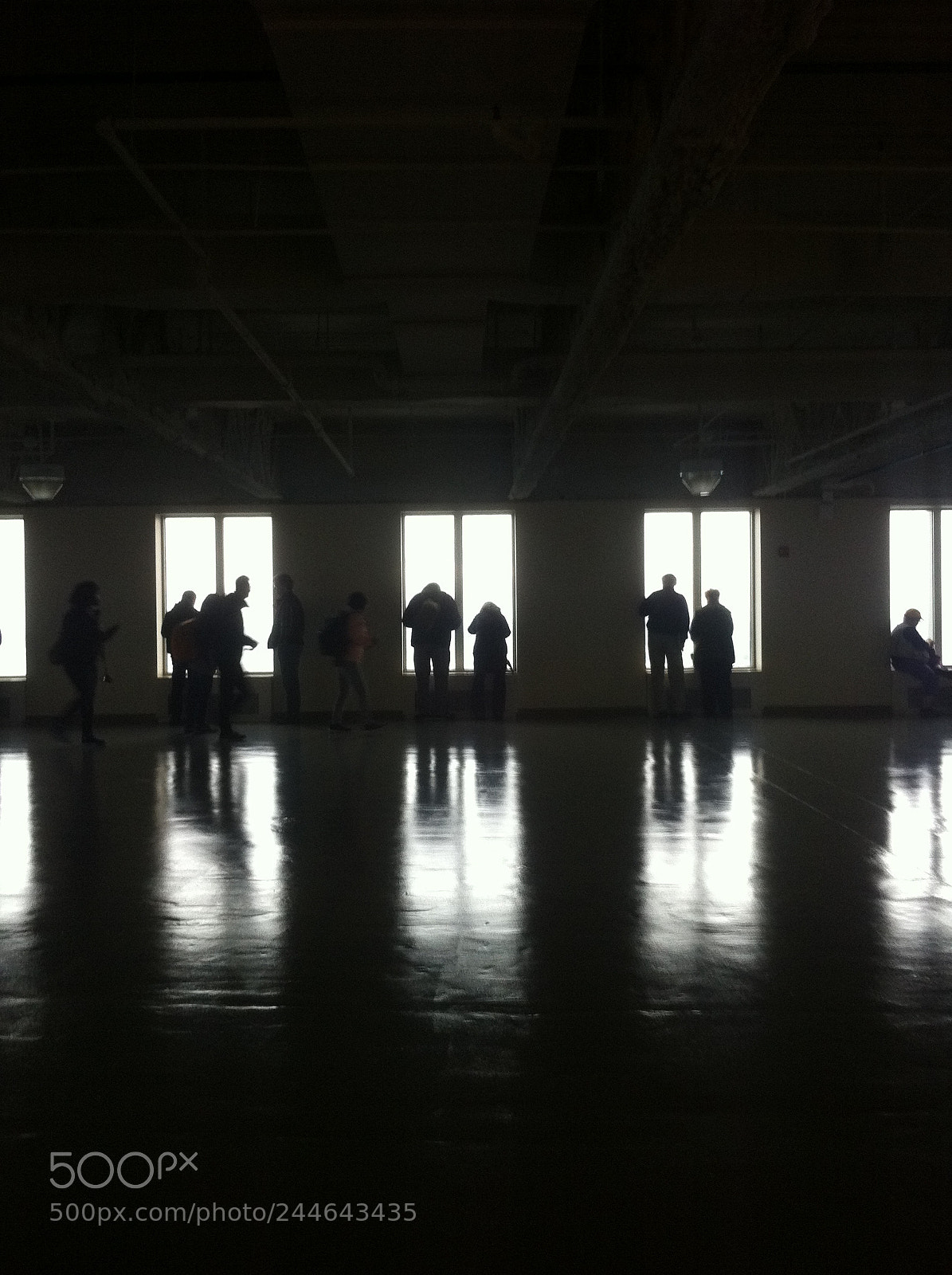 Apple iPhone 4 sample photo. Crowds photography