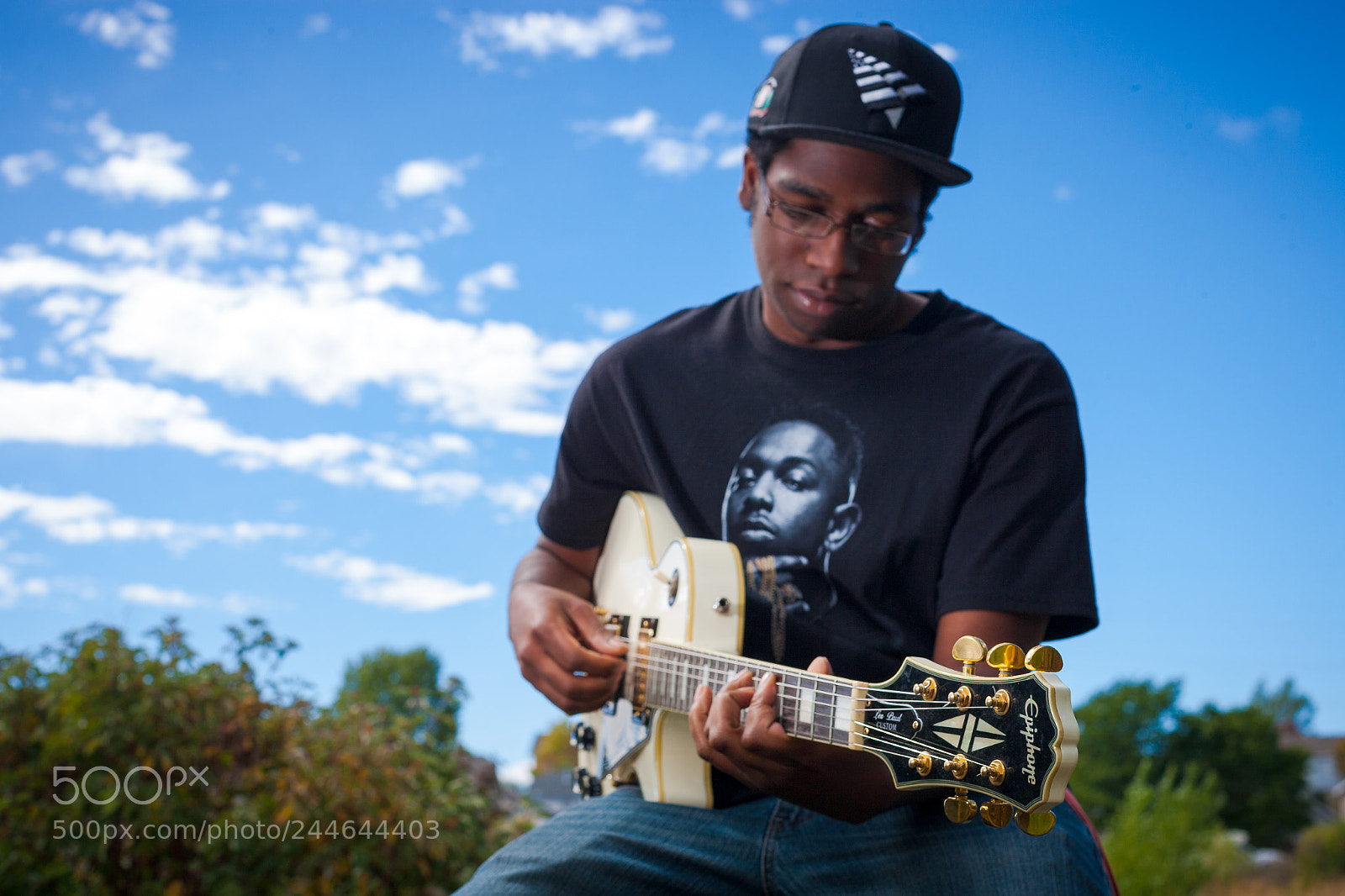 Canon EOS-1Ds Mark II sample photo. Blues and the blue photography