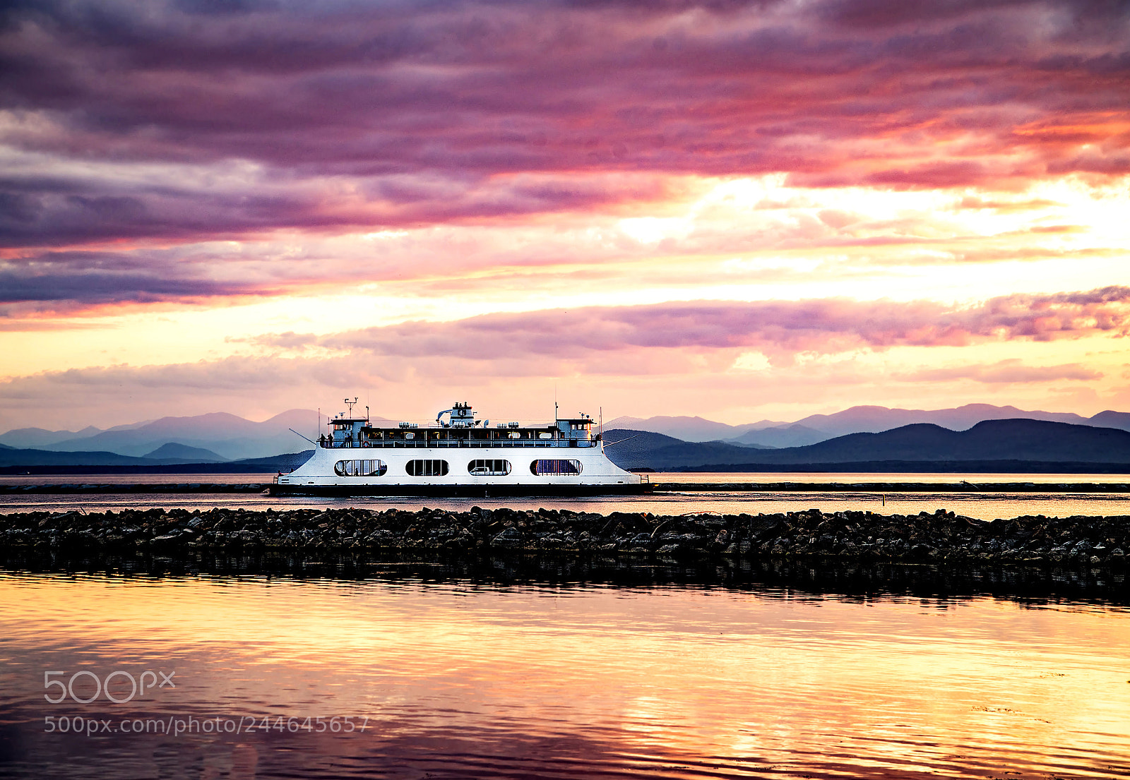Nikon D800 sample photo. Boat in nice colors photography