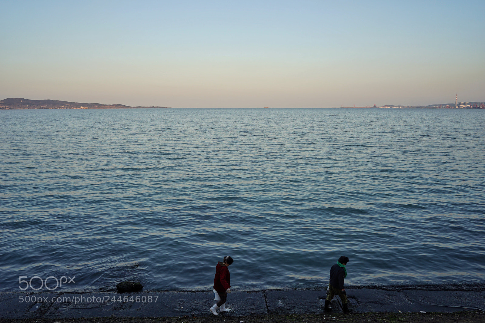 Sony a7 II sample photo. Sea walkers. photography