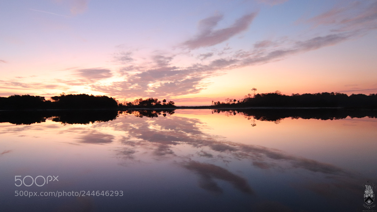 Canon EOS 800D (EOS Rebel T7i / EOS Kiss X9i) sample photo. Sunrise reflections photography