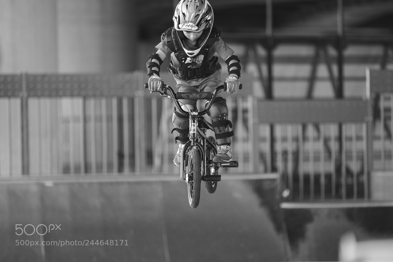 Nikon D610 sample photo. Flying bmxer photography