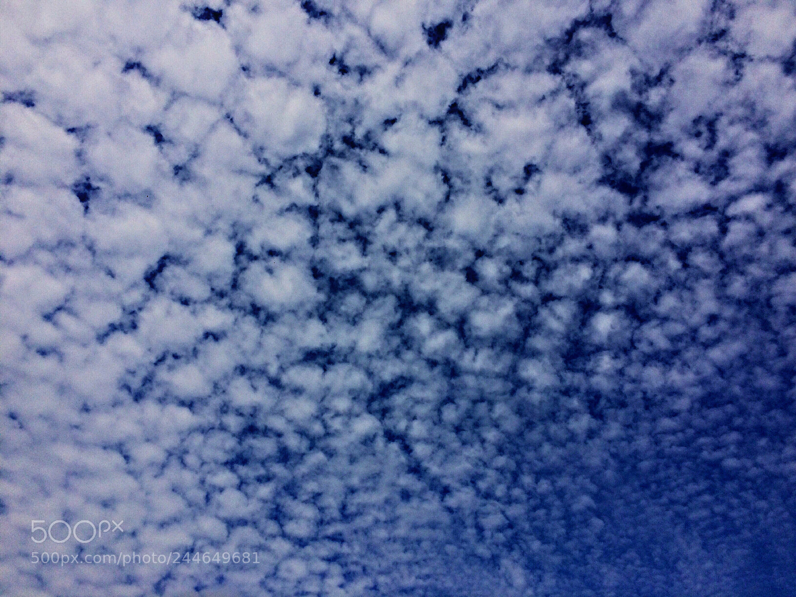 Apple iPhone 5s sample photo. Sky photography