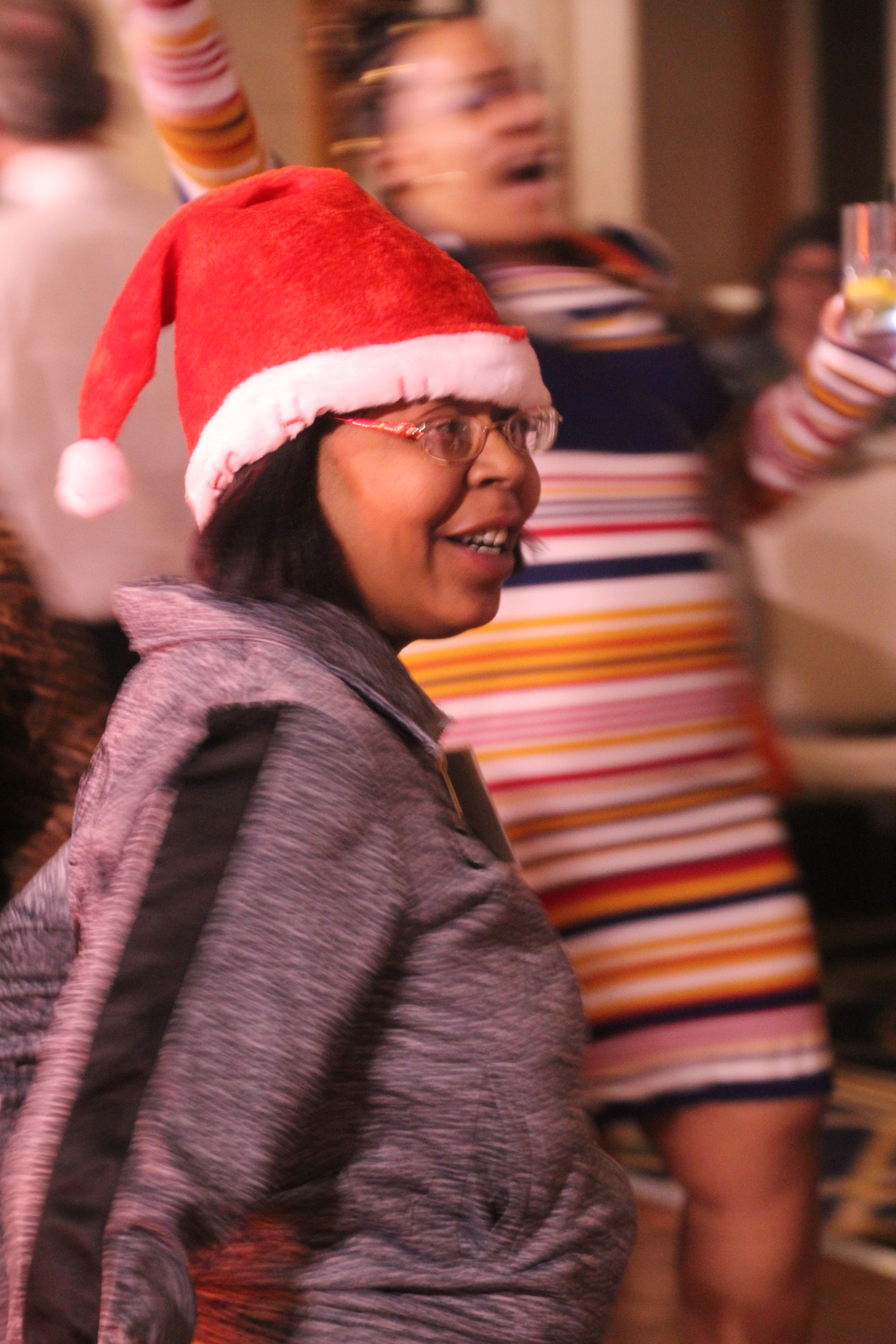 Canon EOS 1200D (EOS Rebel T5 / EOS Kiss X70 / EOS Hi) sample photo. Vibrant insane party. 充滿活力的瘋狂派對。 festa vibrante photography