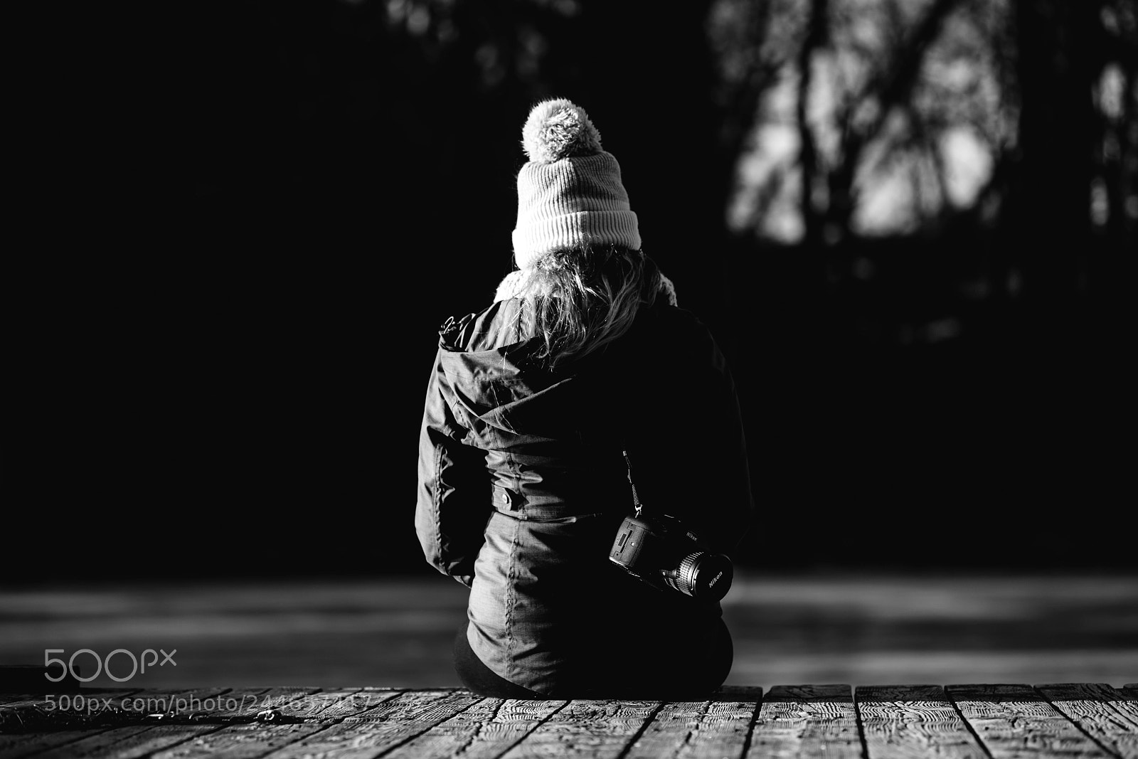 Nikon D850 sample photo. Girl sitting on dock photography