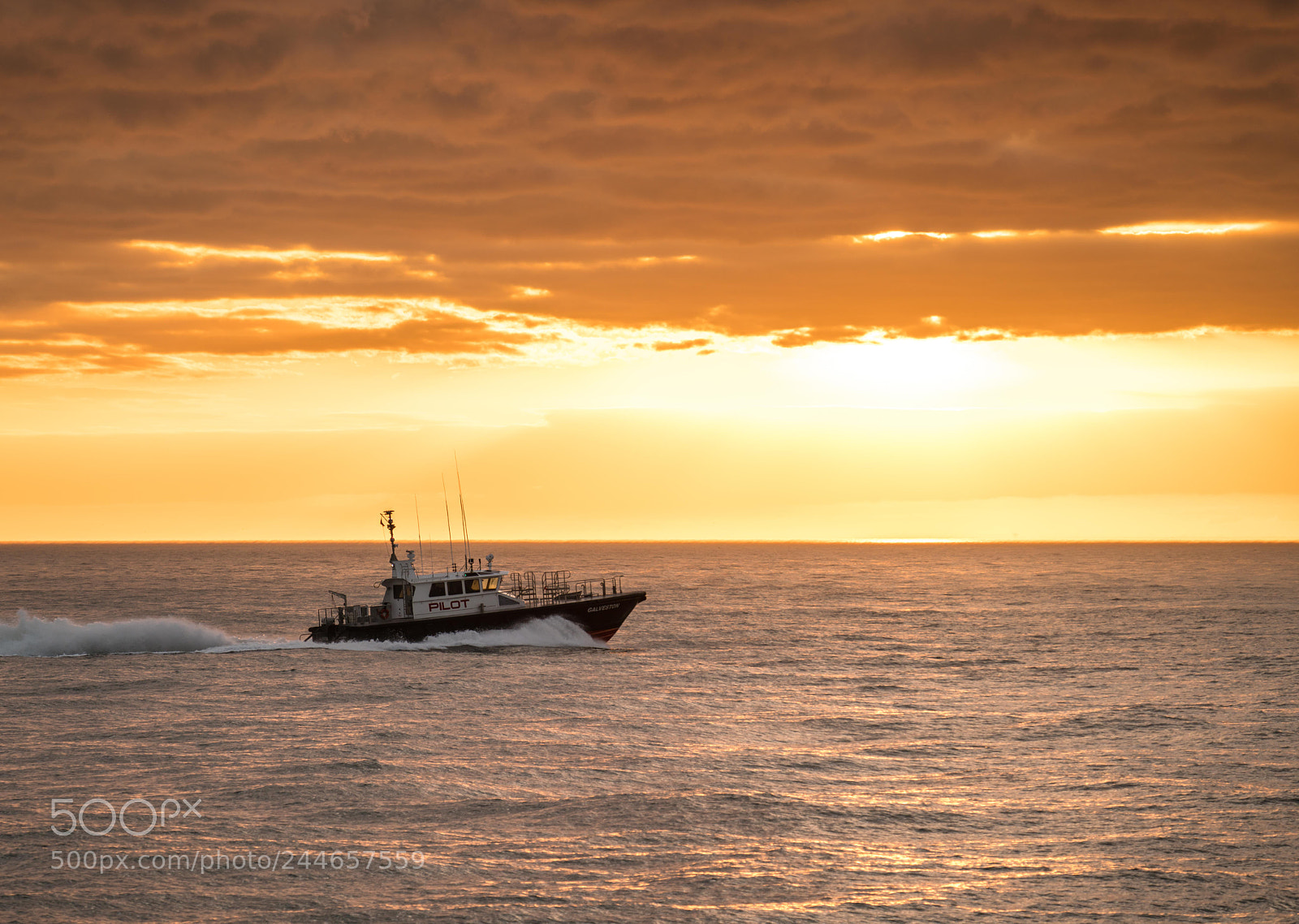 Sony a7R II sample photo. Heading home photography