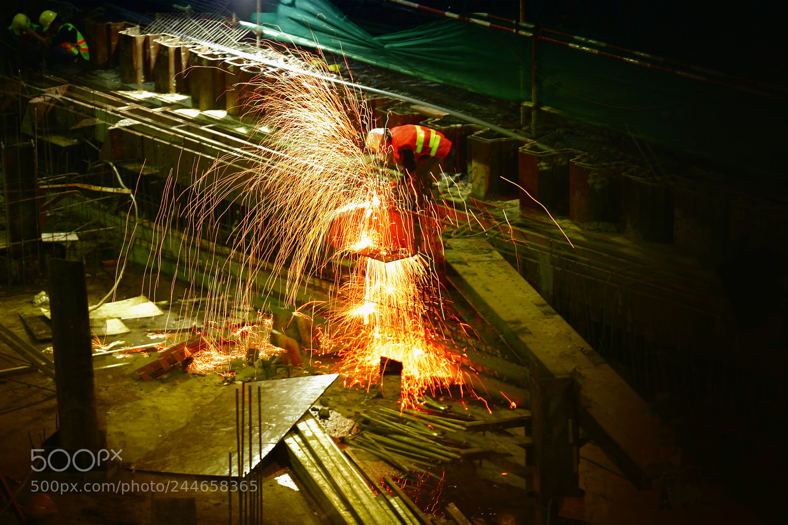 Canon EOS 5D sample photo. Worker is working at photography