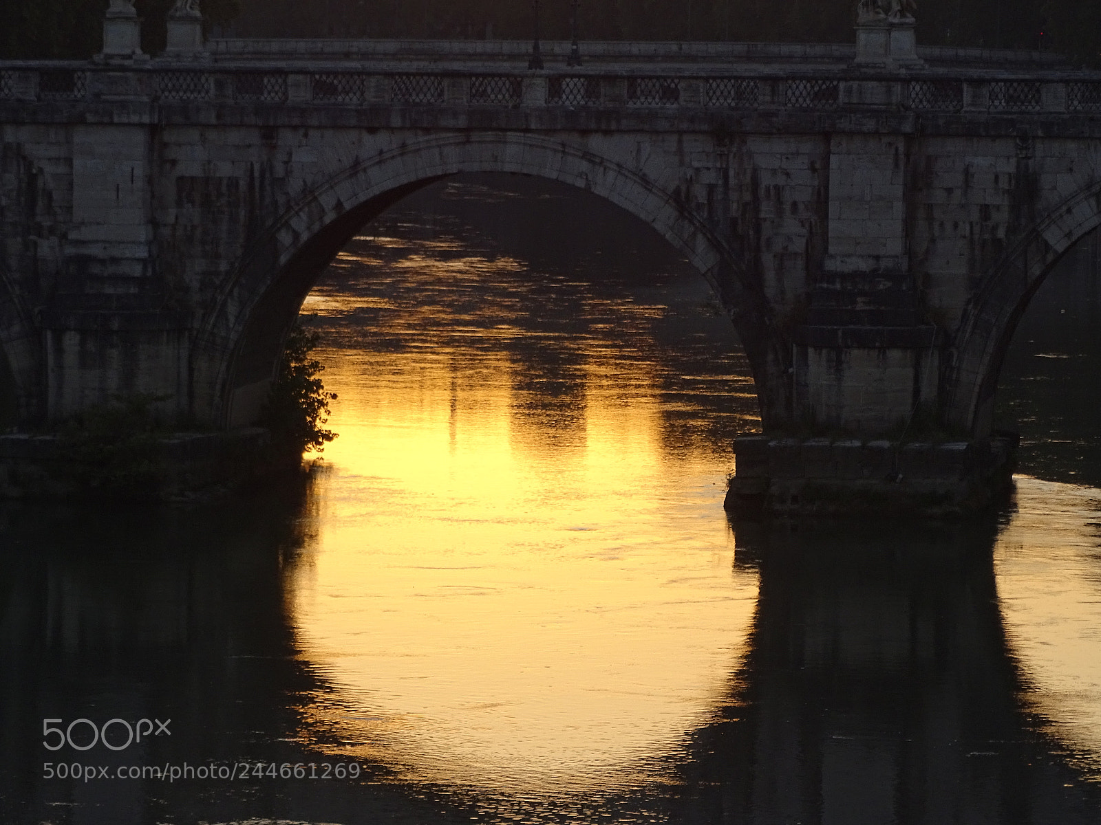 Sony Cyber-shot DSC-HX400V sample photo. Bridge in rome photography