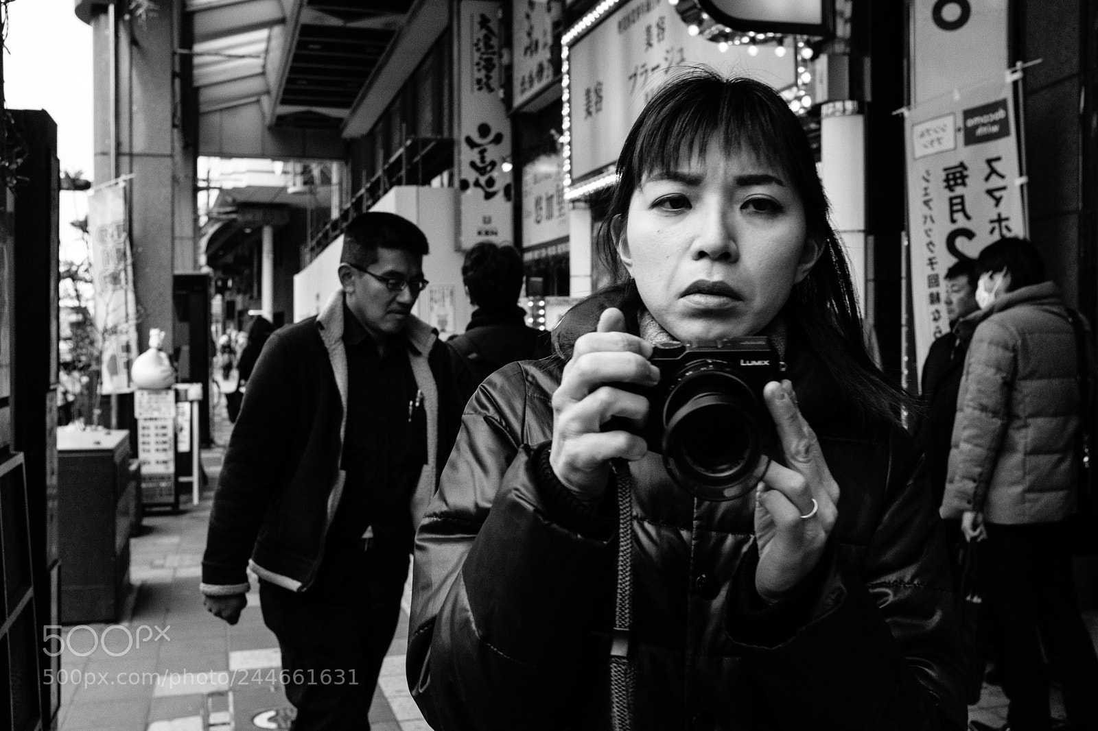 Fujifilm X100F sample photo. Strangers photography