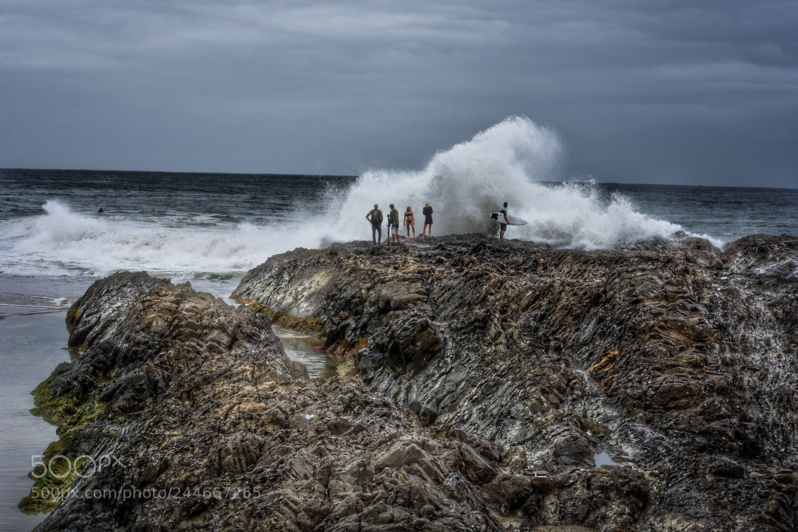 Nikon D3400 sample photo. Crashing waves on a photography