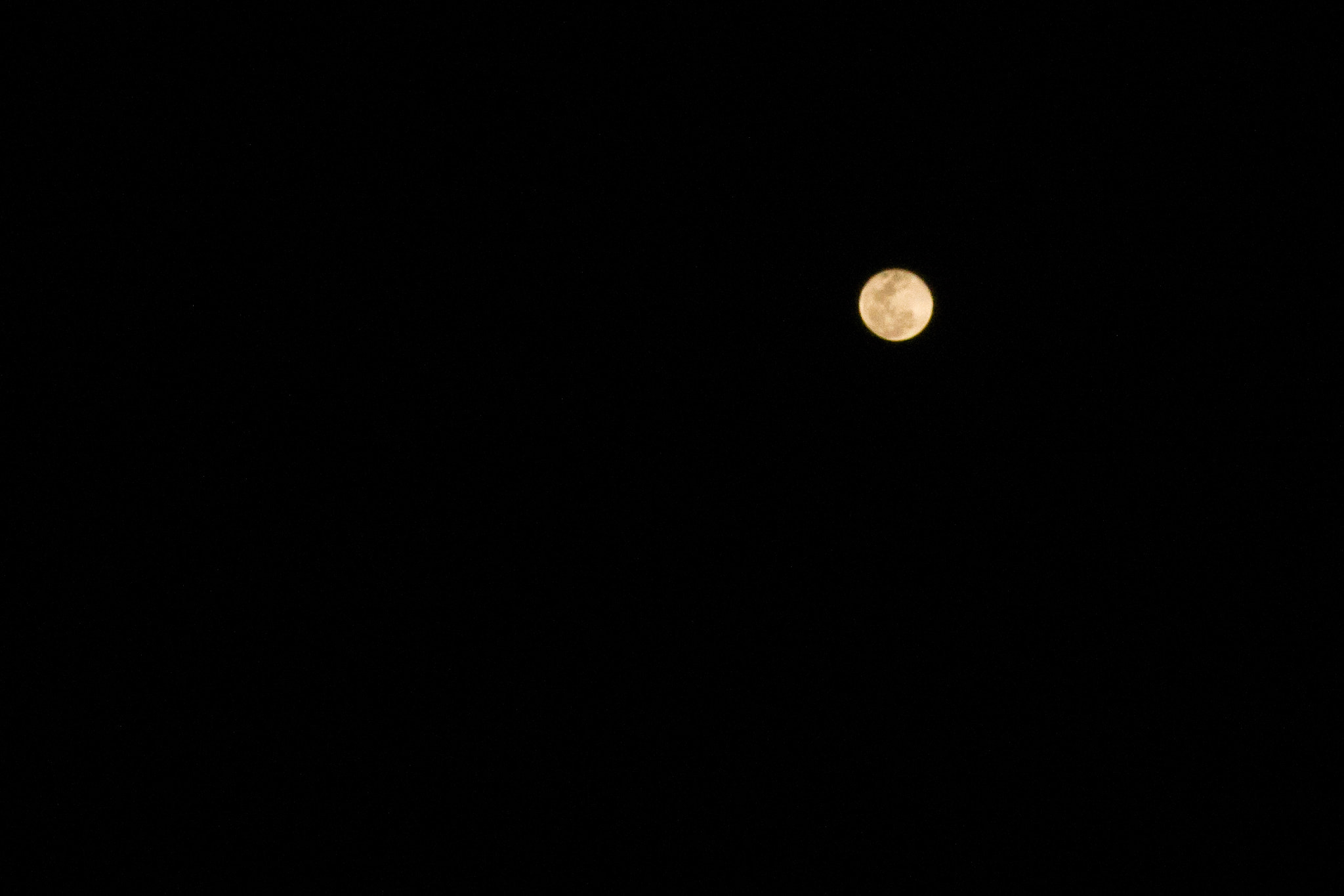 YI TECHNOLOGY M1 sample photo. Moon photography