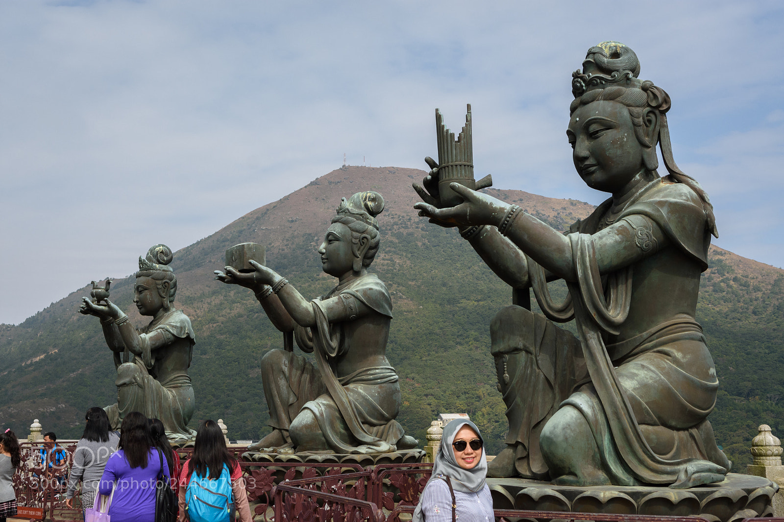Nikon D7200 sample photo. Lantau island statues photography