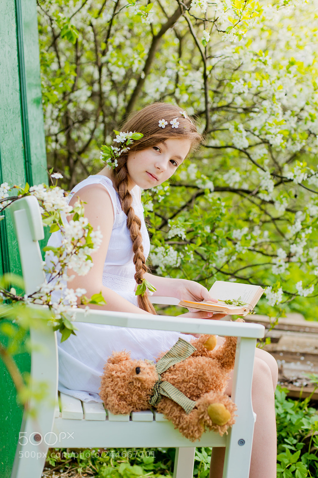 Nikon D800 sample photo. Girl flowered garden cherry photography