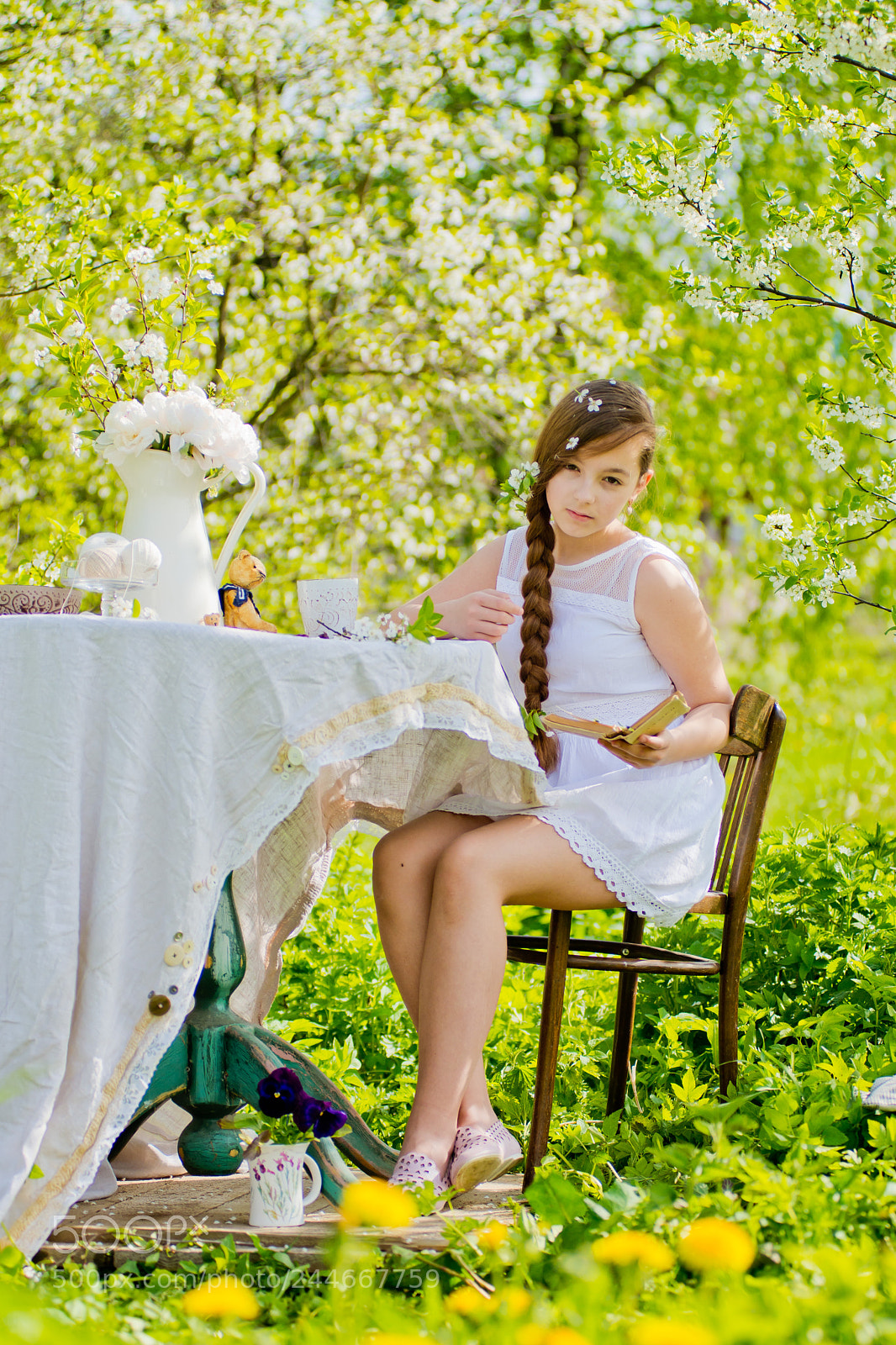 Nikon D800 sample photo. Girl flowered garden cherry photography