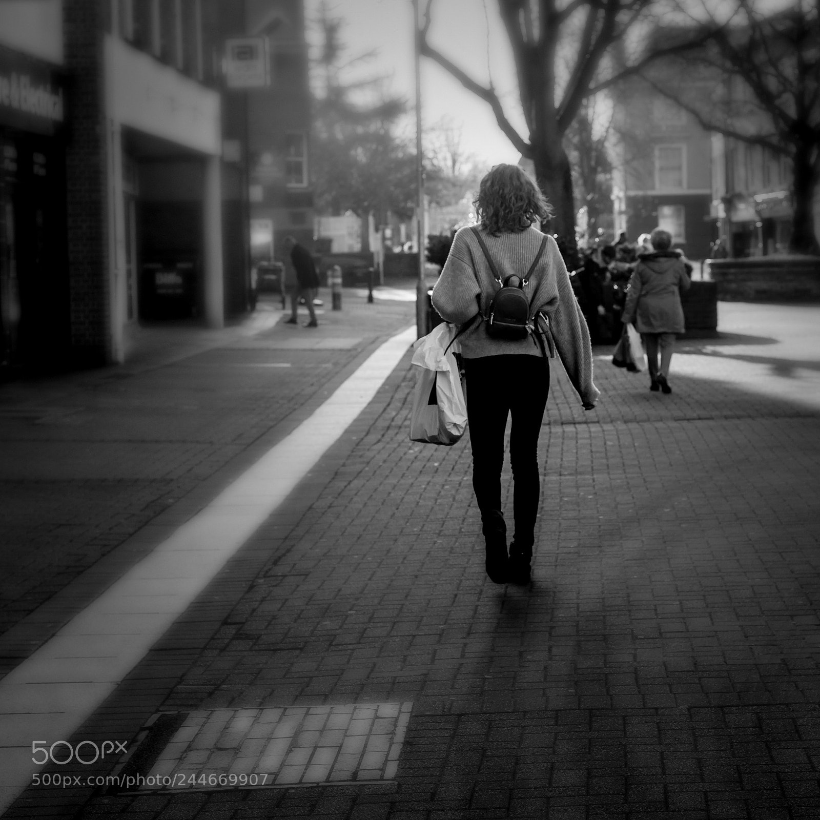 Leica M (Typ 240) sample photo. Passing strangers photography