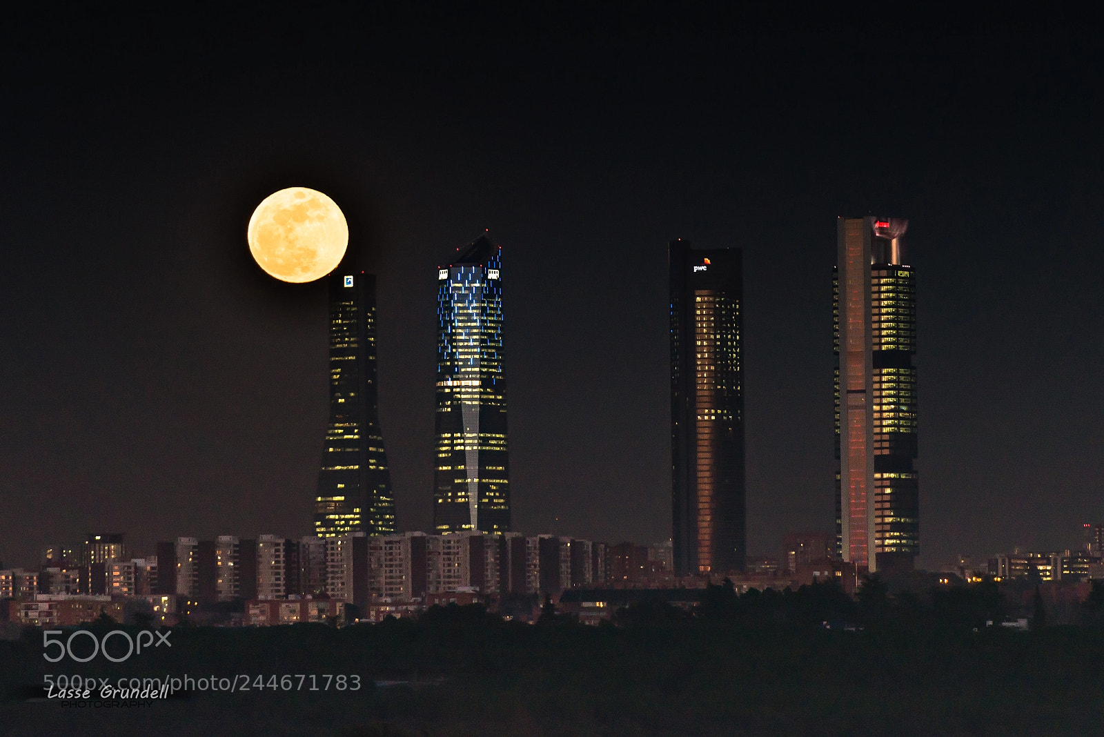 Nikon D800 sample photo. Supermoon photography
