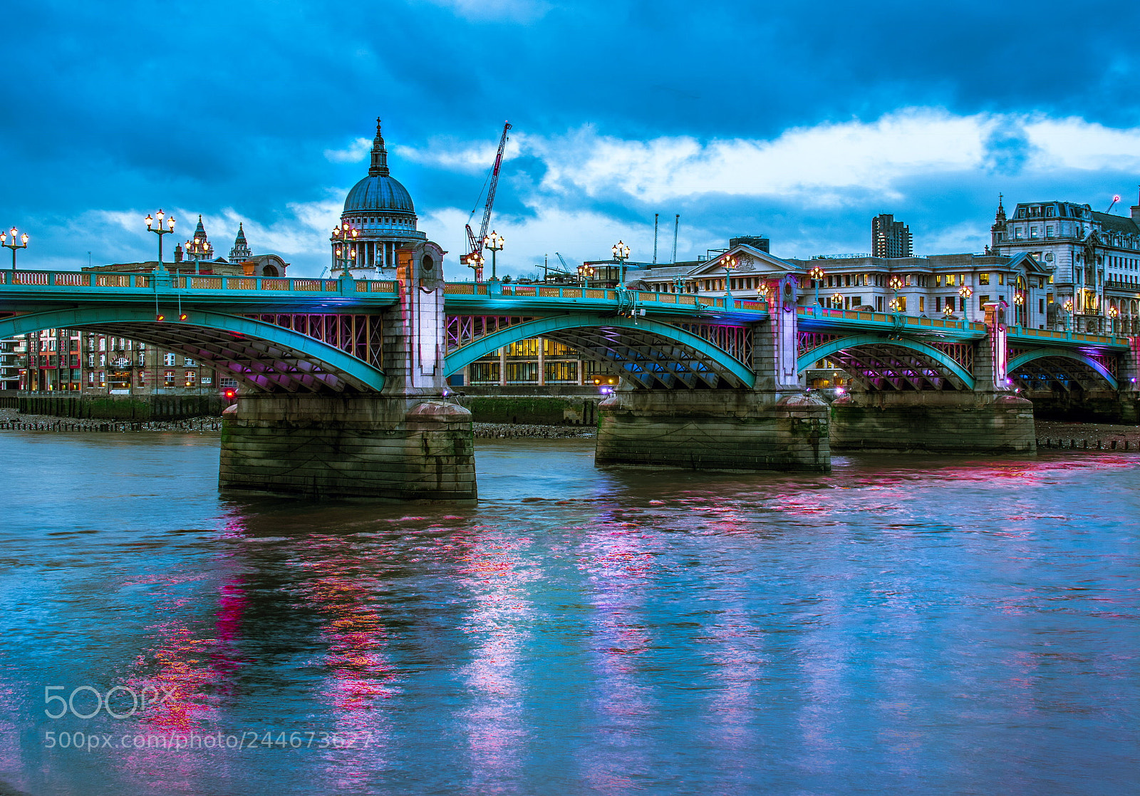 Nikon D5600 sample photo. Southwark bridge london photography