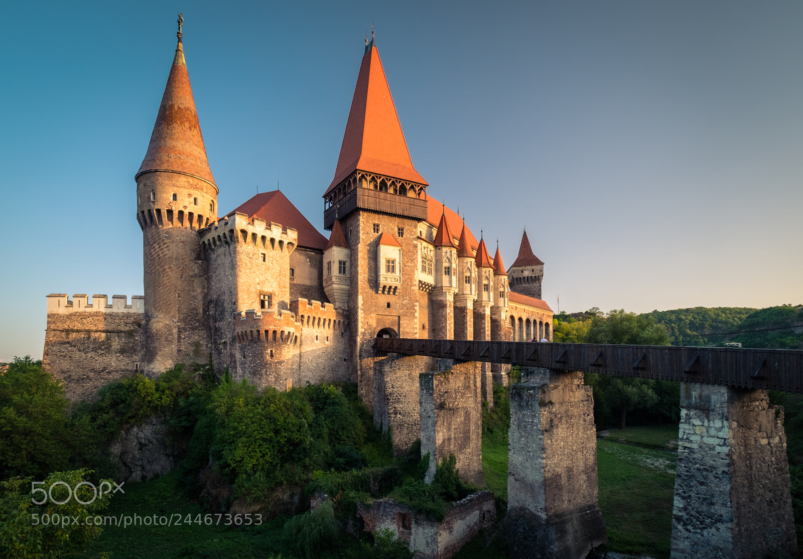 Fujifilm X-T2 sample photo. Corvin castle photography