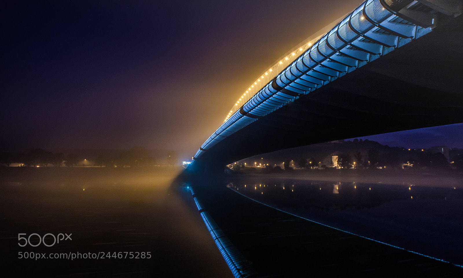 Canon EOS 40D sample photo. Troja bridge in haze photography