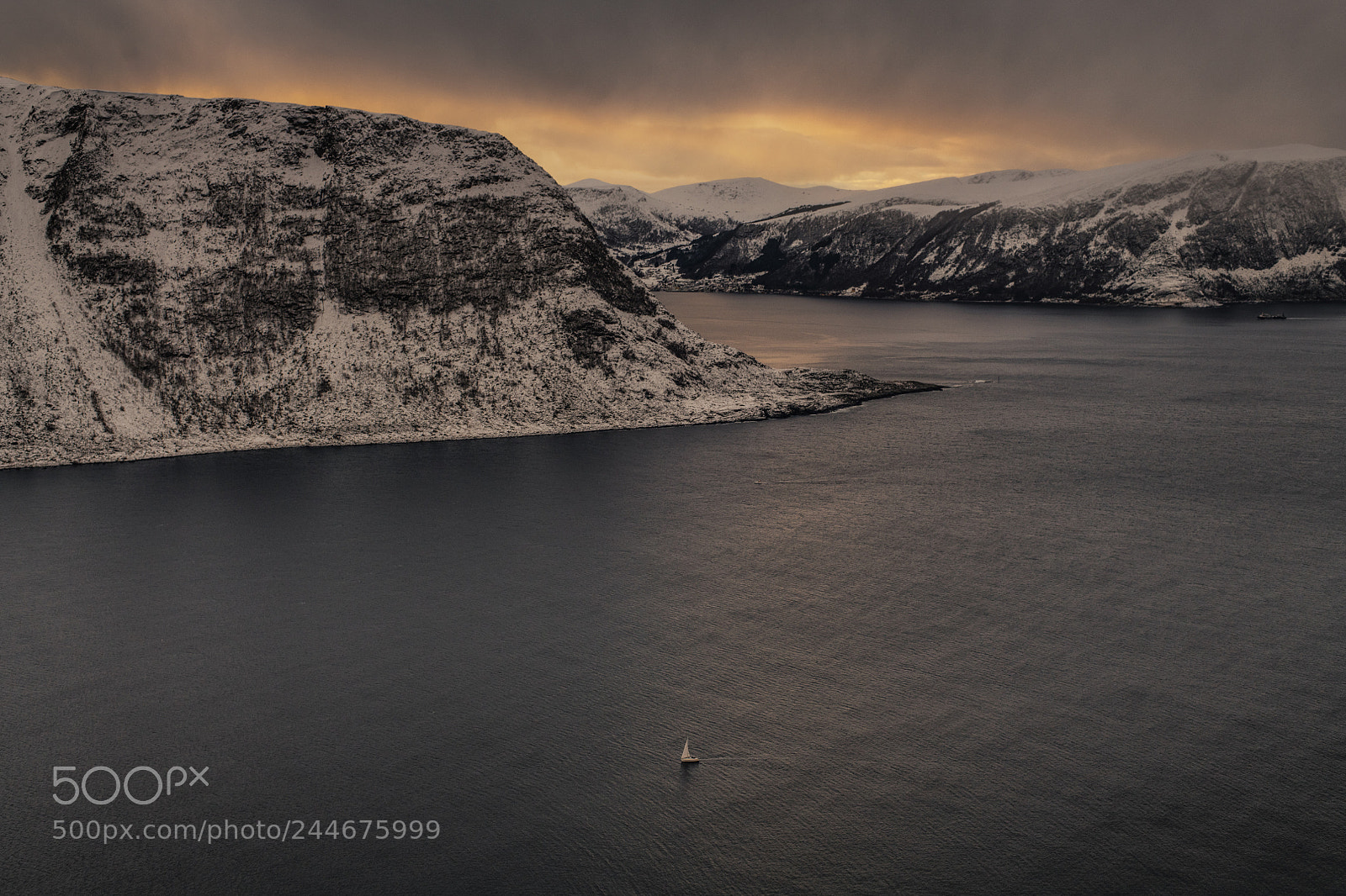 Nikon D850 sample photo. Lonely boat photography