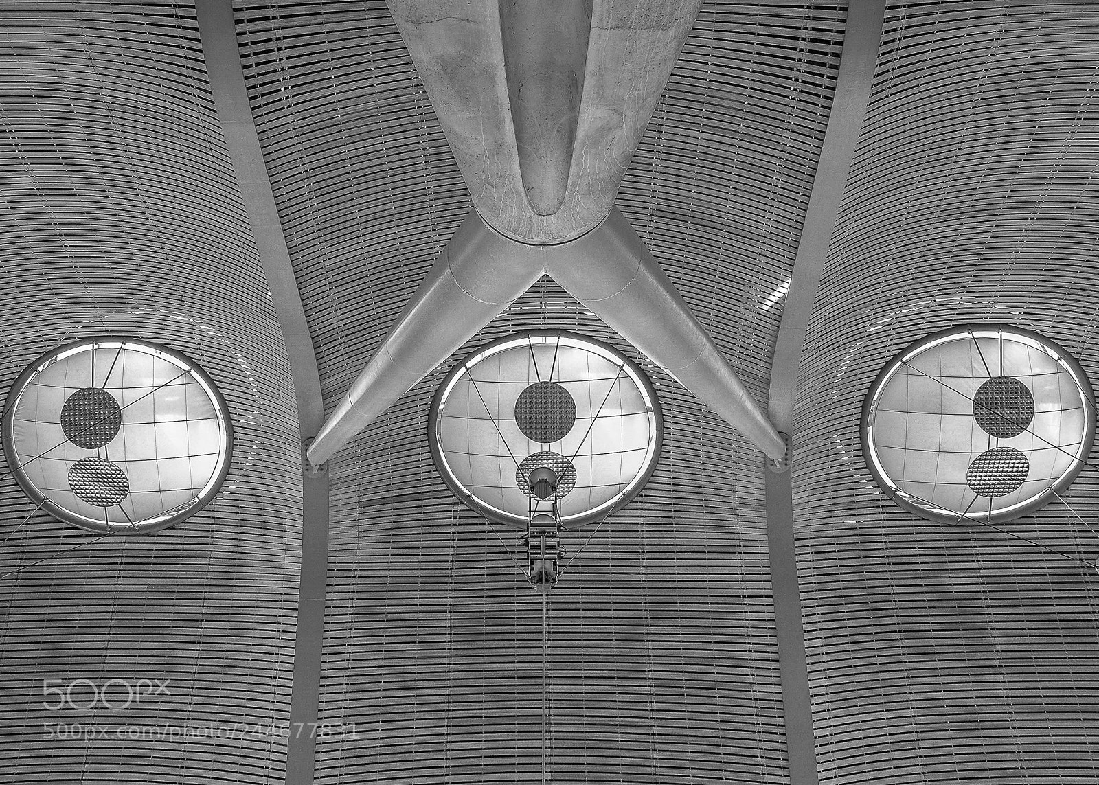 Fujifilm X-T2 sample photo. Madrid-barajas airport photography