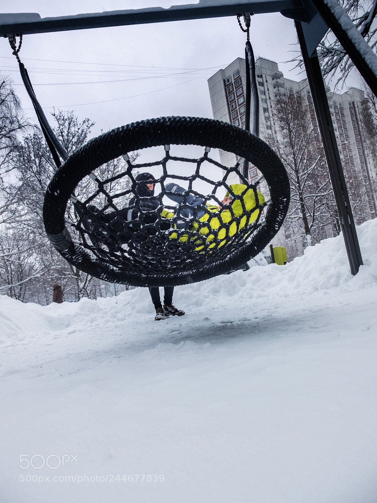 Fujifilm X30 sample photo. Winter swing photography