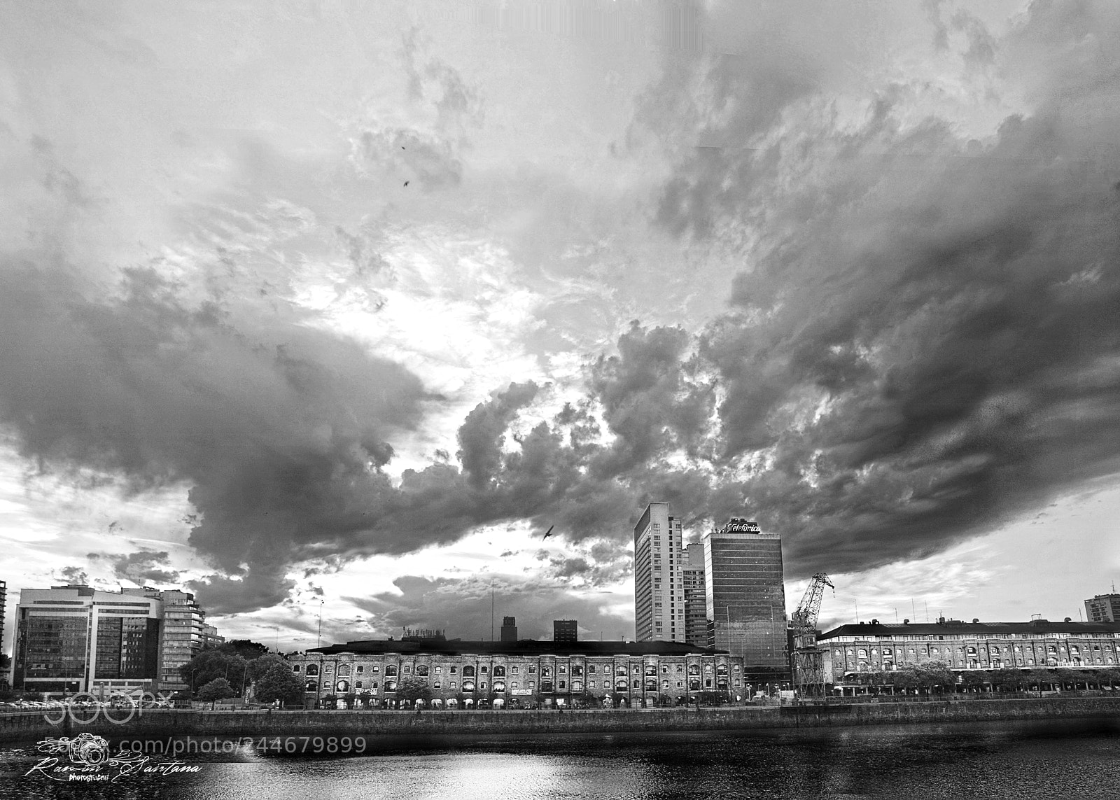 Nikon D7100 sample photo. Puerto madero b&n photography