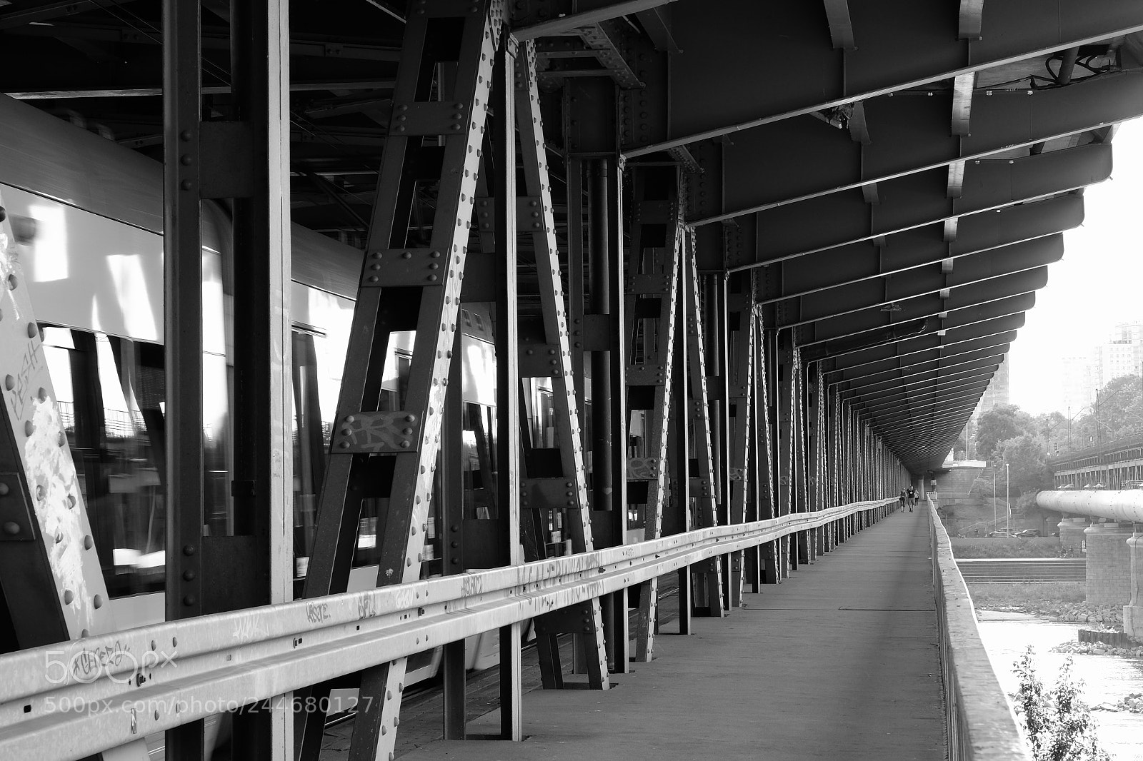 Fujifilm X-T10 sample photo. Under the bridge photography