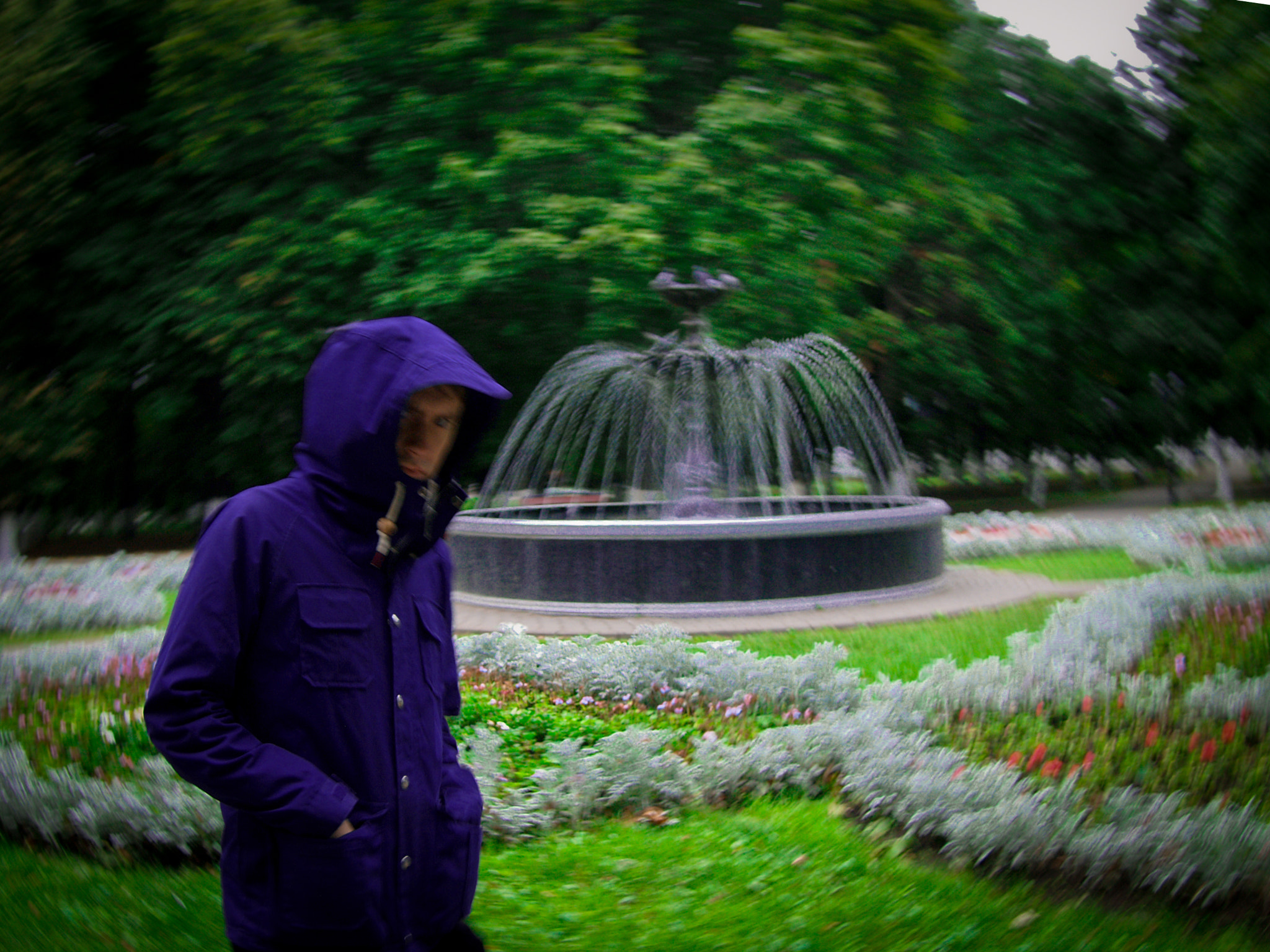 Olympus E-330 (EVOLT E-330) sample photo. Under d photography