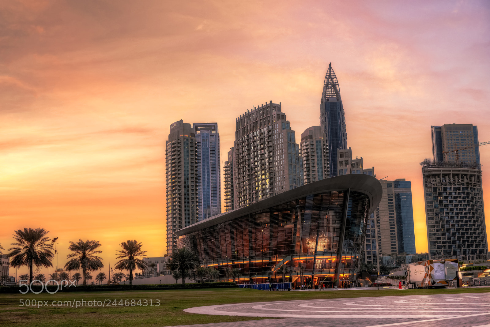 Nikon D610 sample photo. Dubai opera photography