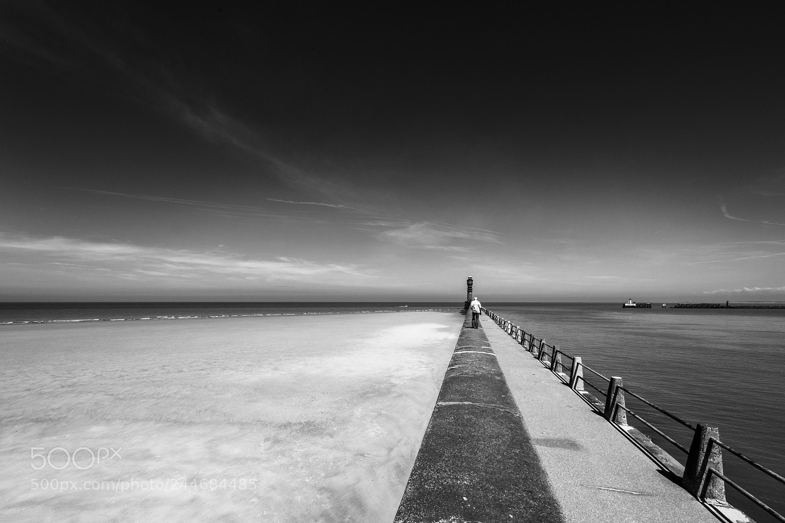 Panasonic Lumix DMC-GX8 sample photo. Dunkerque west pier photography