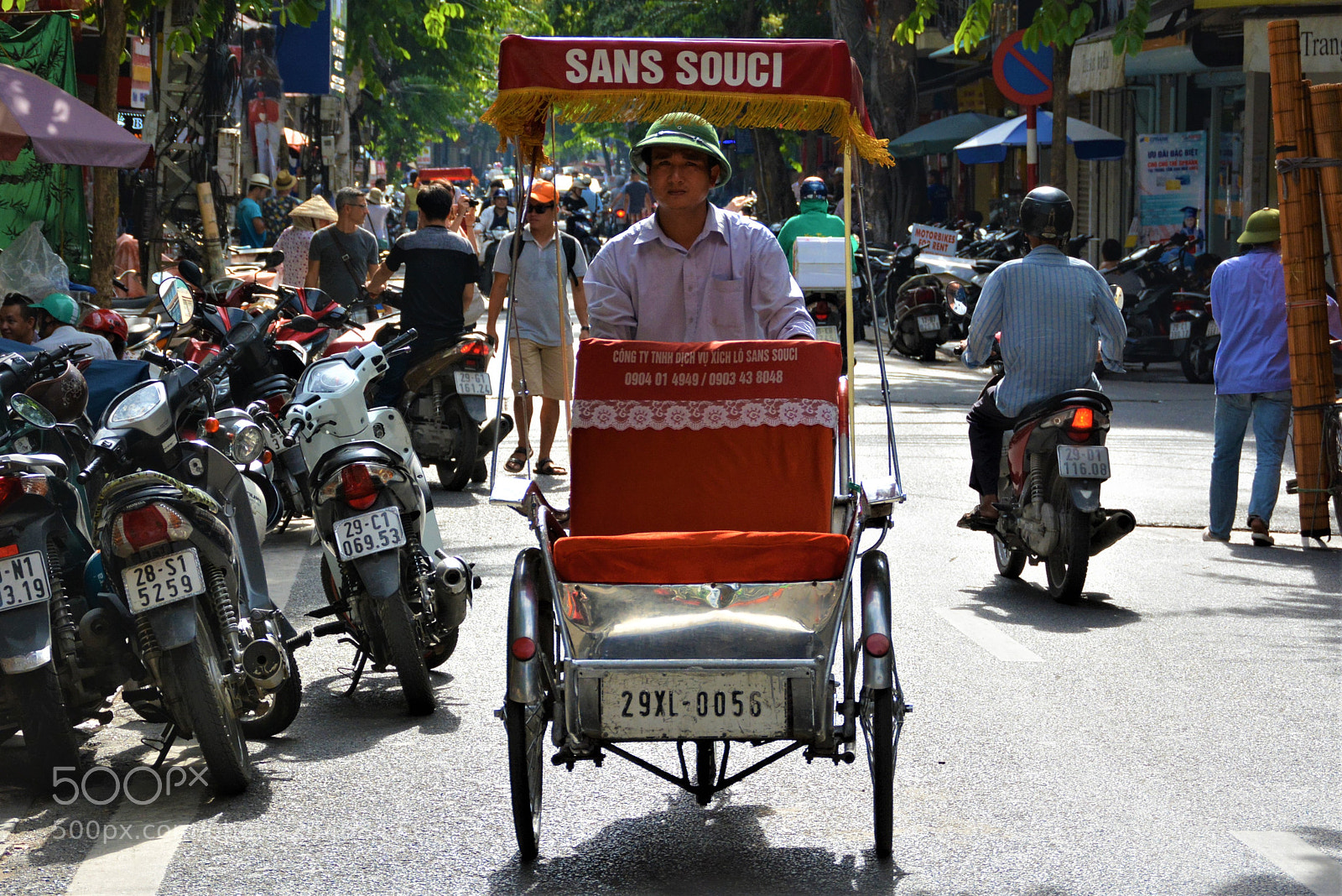 Nikon D7100 sample photo. Colors from vietnam photography