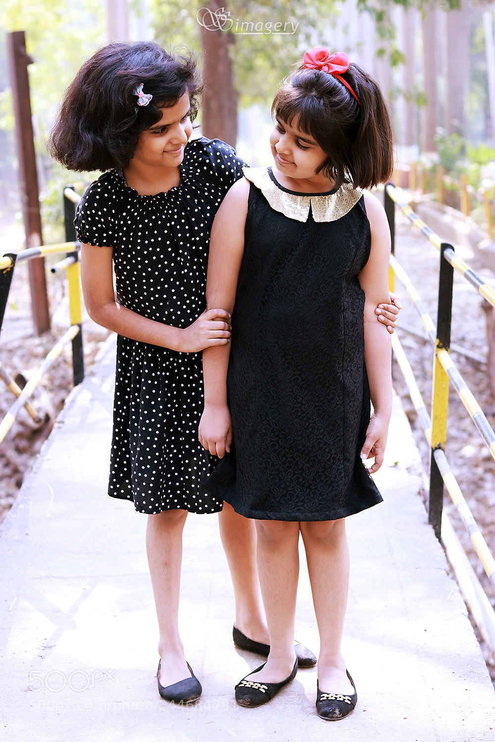 Canon EOS 200D (EOS Rebel SL2 / EOS Kiss X9) sample photo. Siblings...love...care... photography