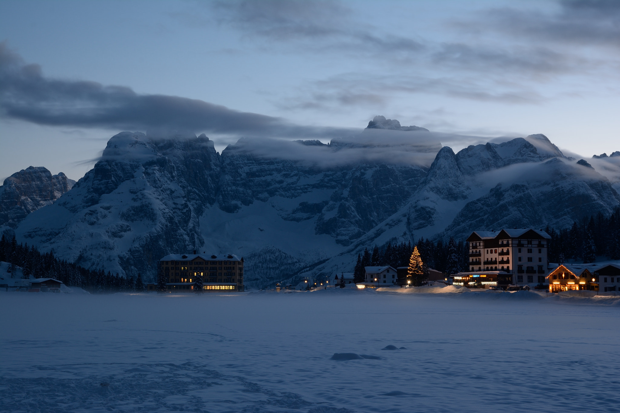 Nikon D7100 sample photo. Misurina photography