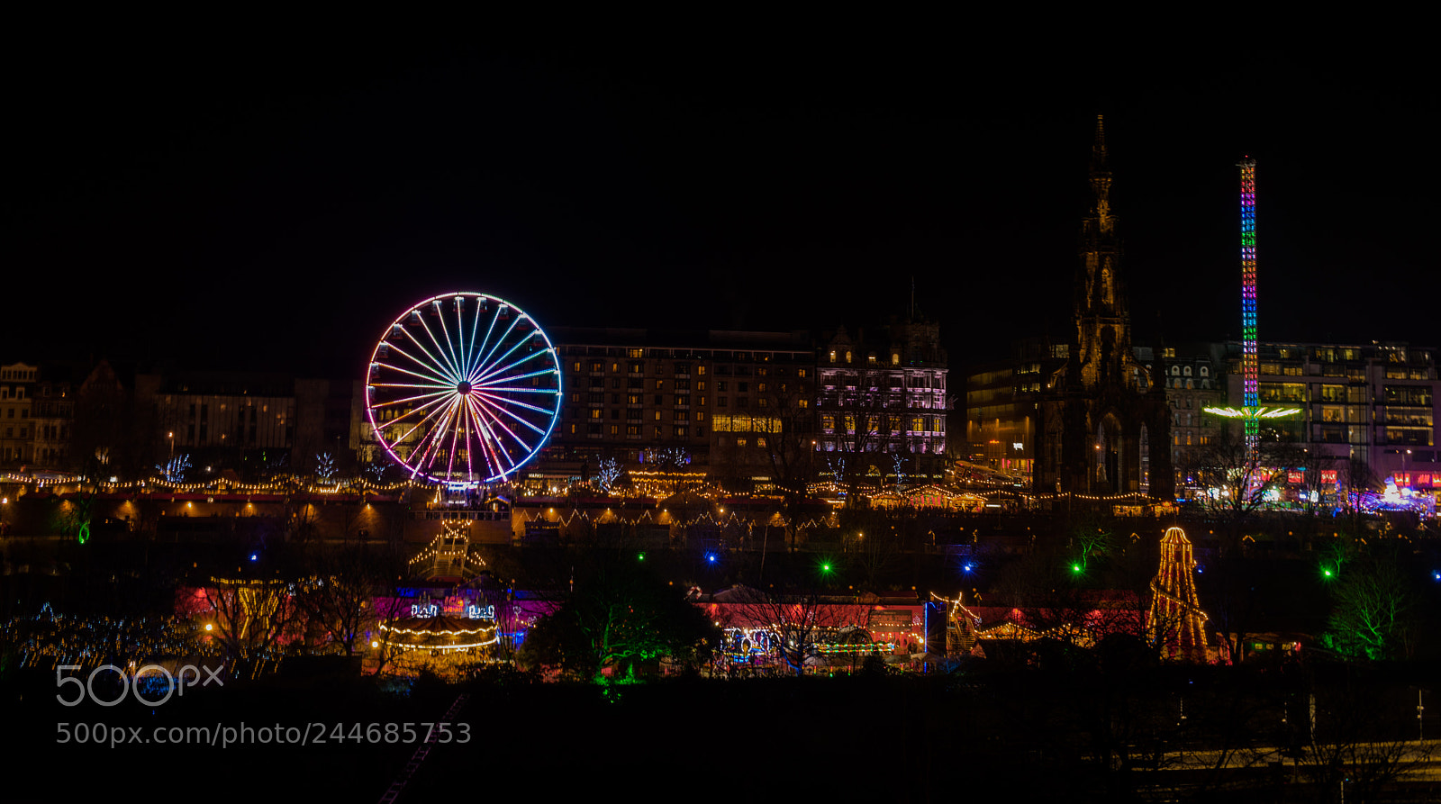 Nikon D5600 sample photo. Edinburgh christmas market photography