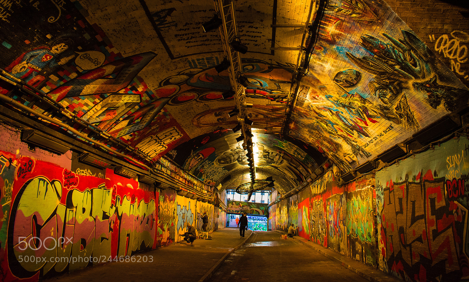 Nikon D5600 sample photo. Graffiti tunnel london photography