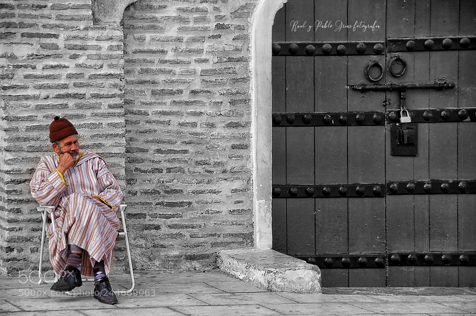 Nikon D50 sample photo. Y  la vida sigue ... photography