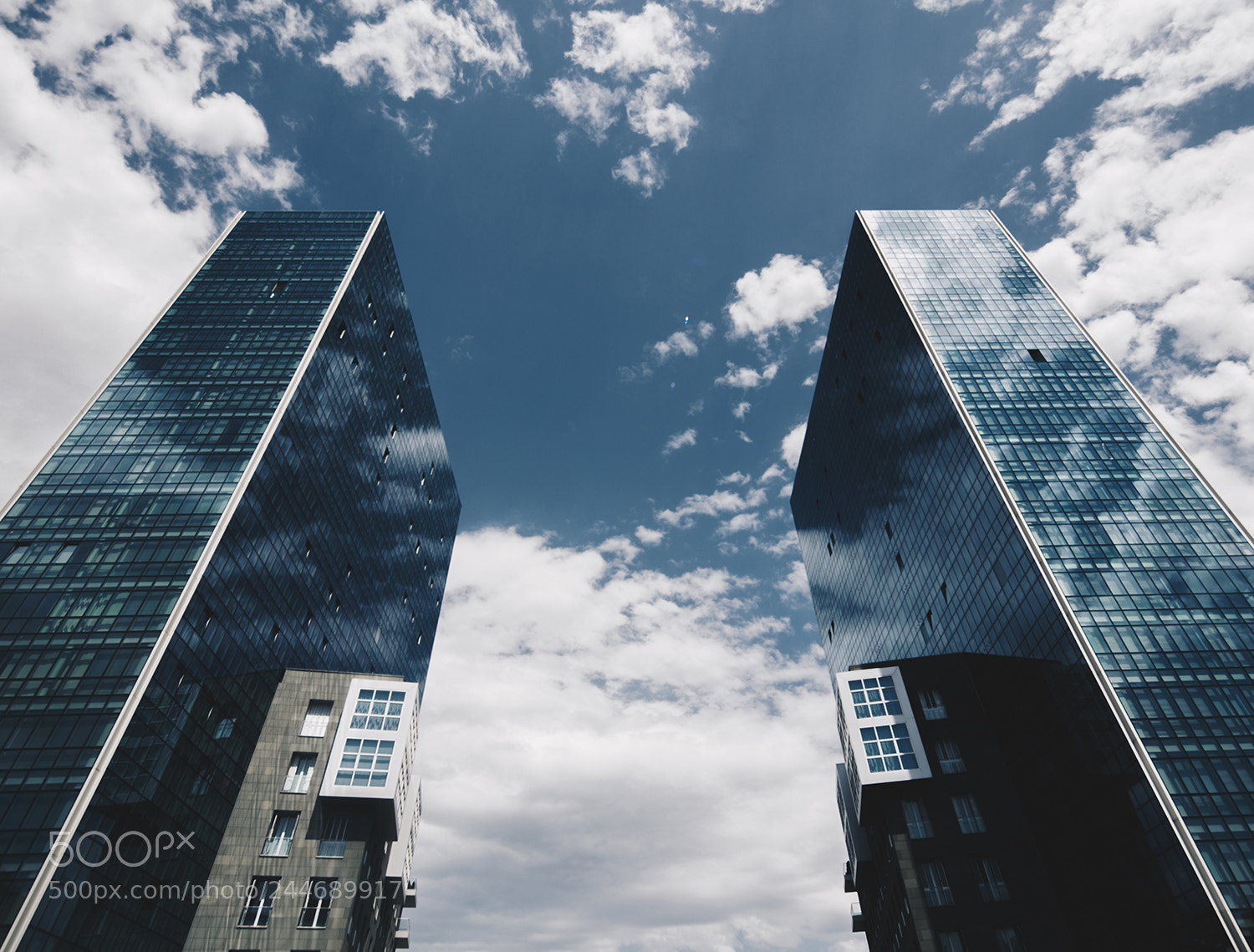 Canon EOS 5DS R sample photo. Twinscrapers photography
