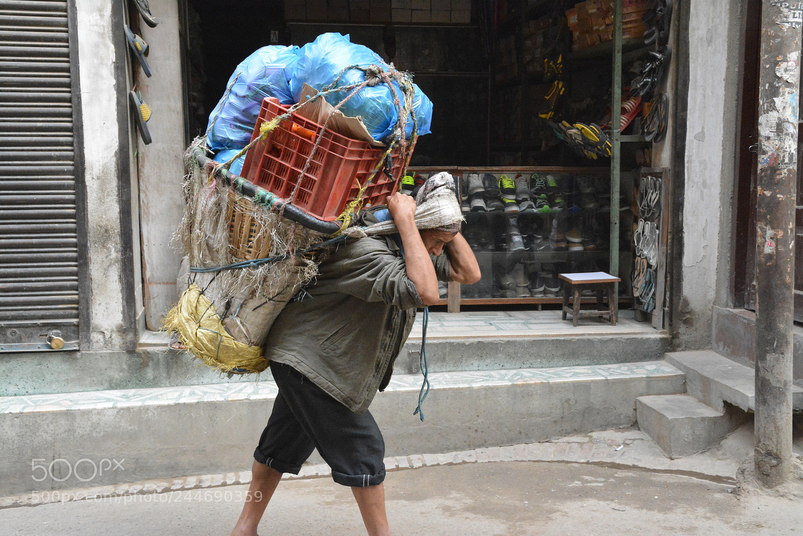 Nikon D7100 sample photo. Kathmandu. nepal. the place photography