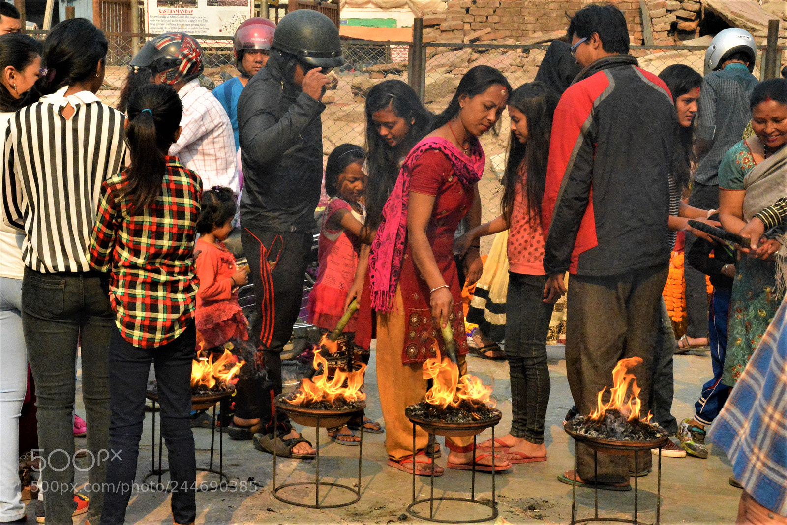 Nikon D7100 sample photo. Kathmandu. nepal. the place photography