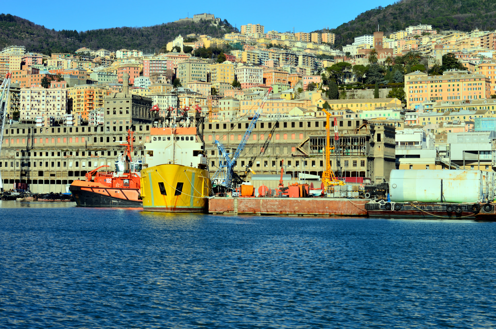 Nikon D3200 sample photo. Porto antico photography